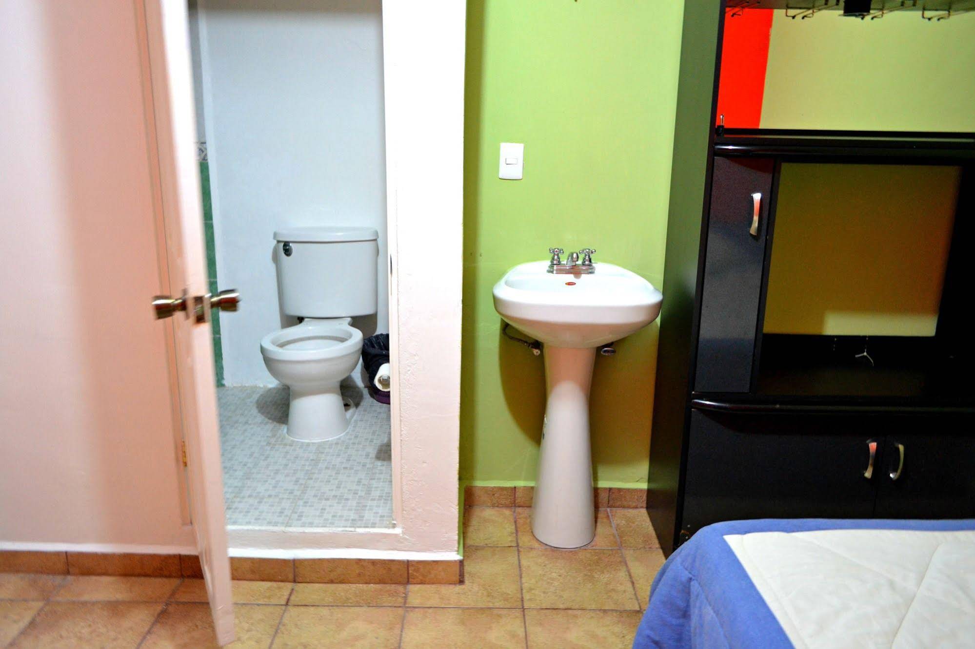 Hostal Maple