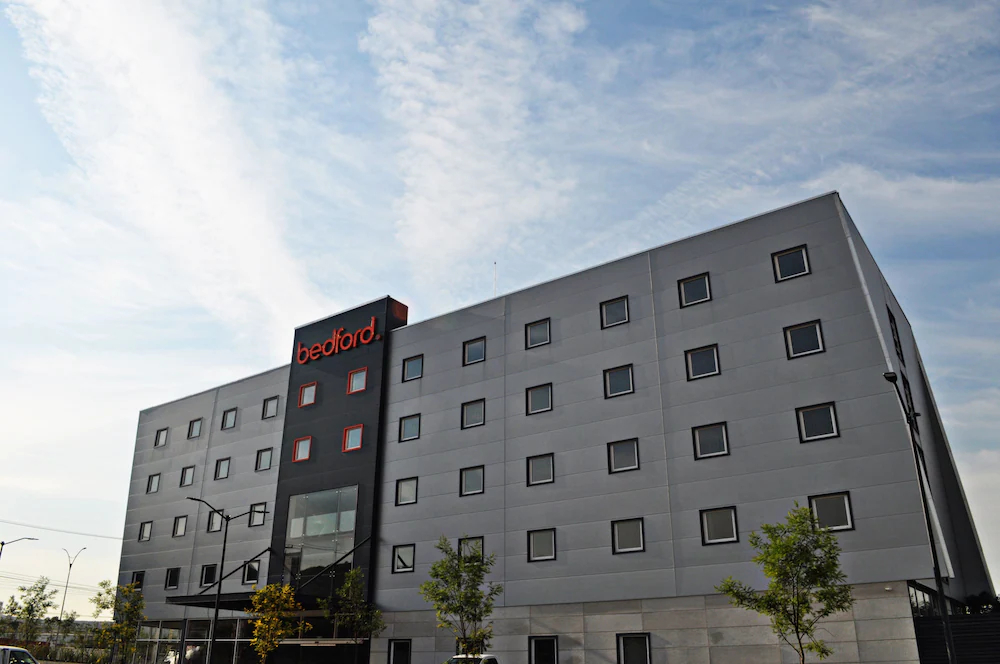 Hotel Bedford