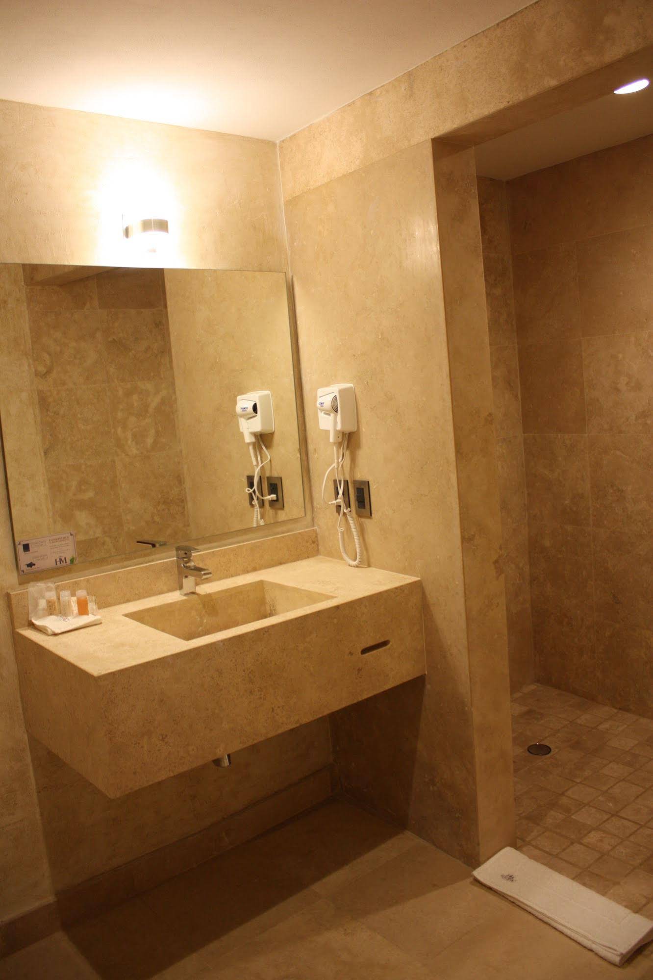 Hotel Madero