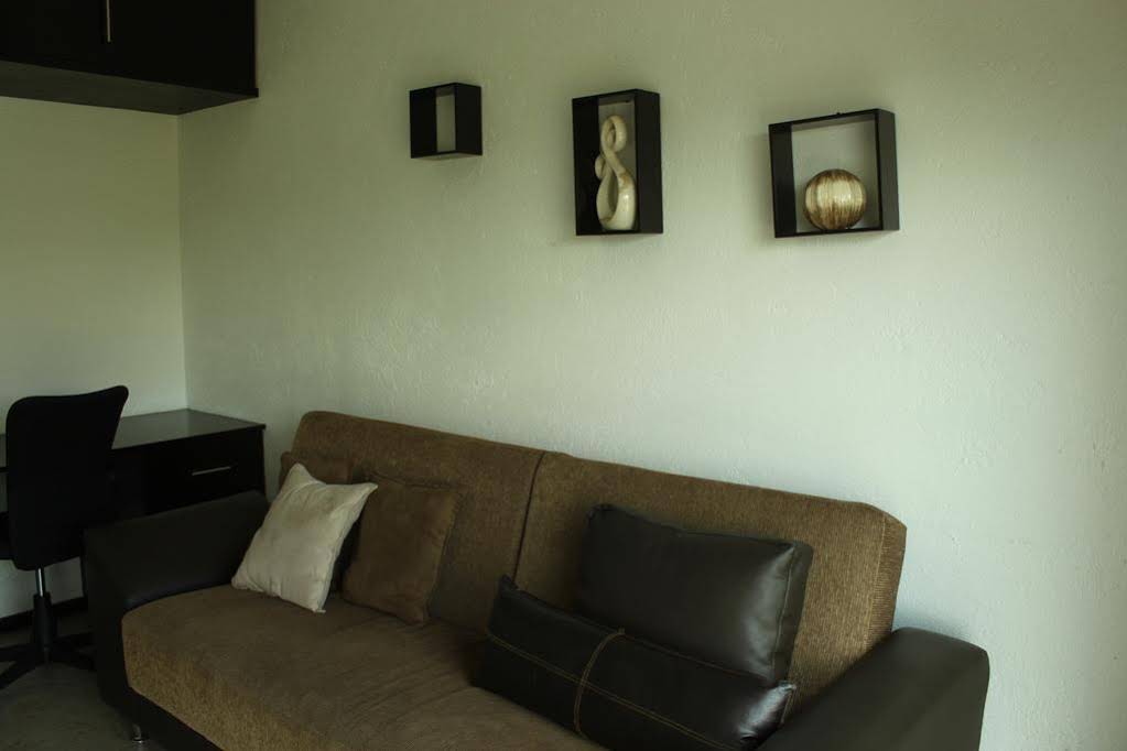 La Reserva Suites