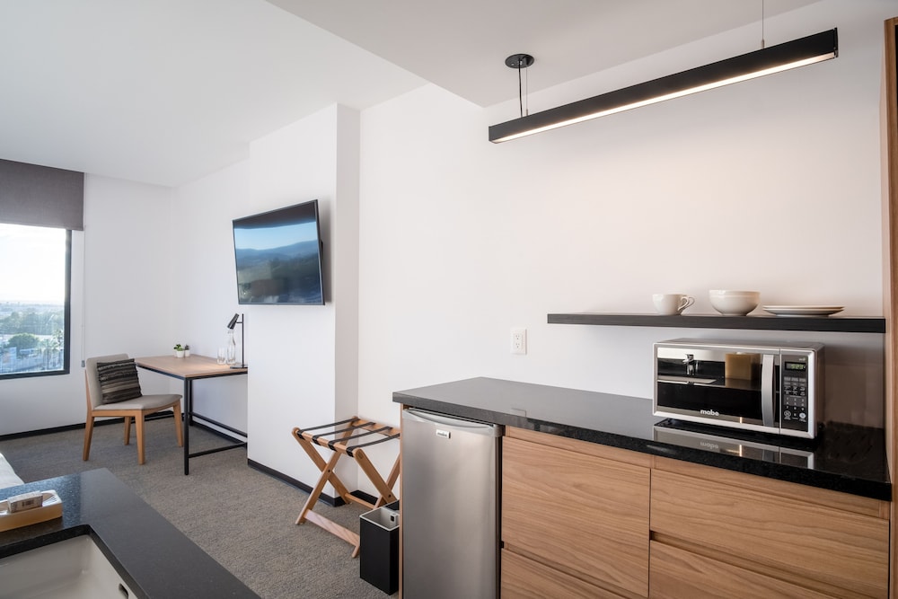Stadia Suites Queretaro