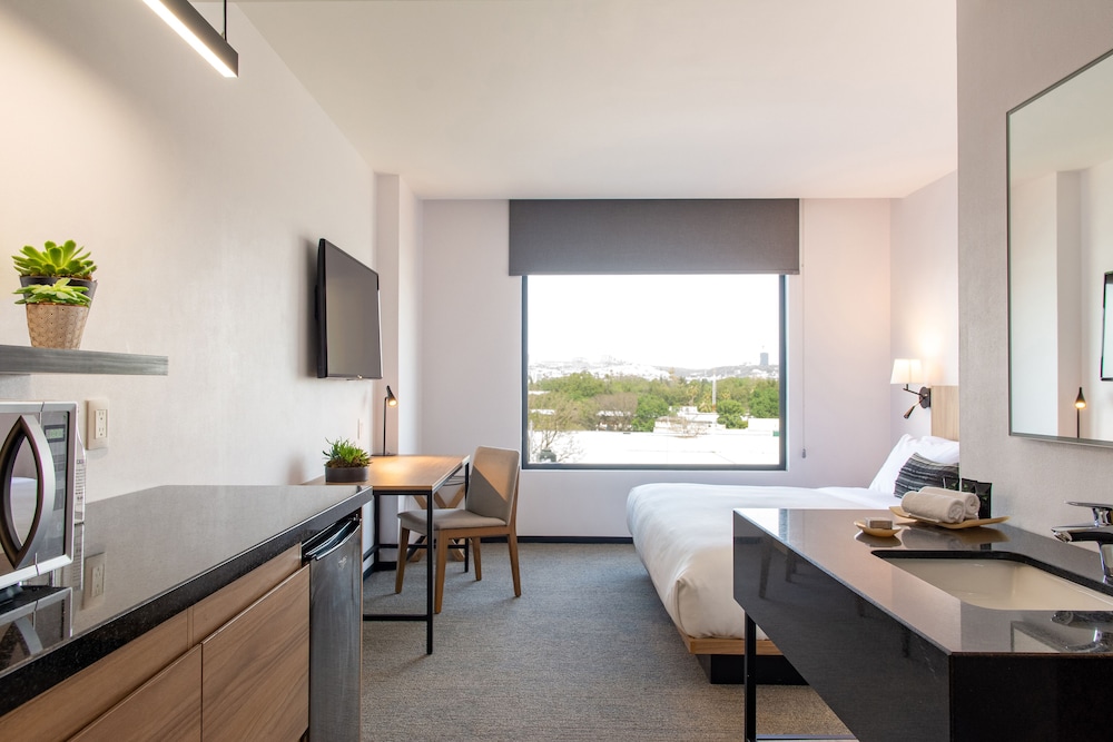Stadia Suites Queretaro