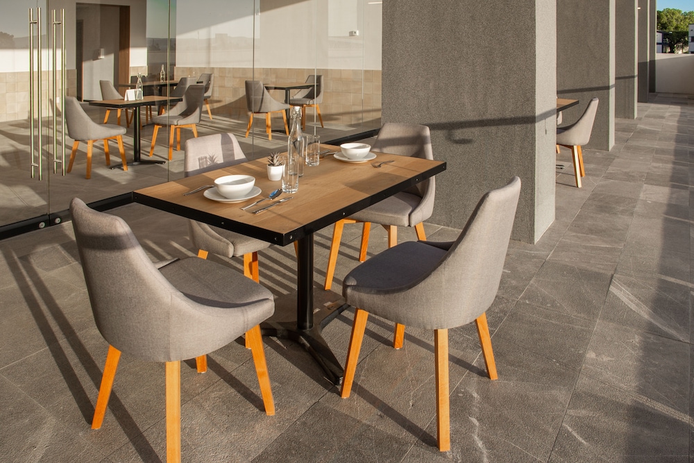 Stadia Suites Queretaro