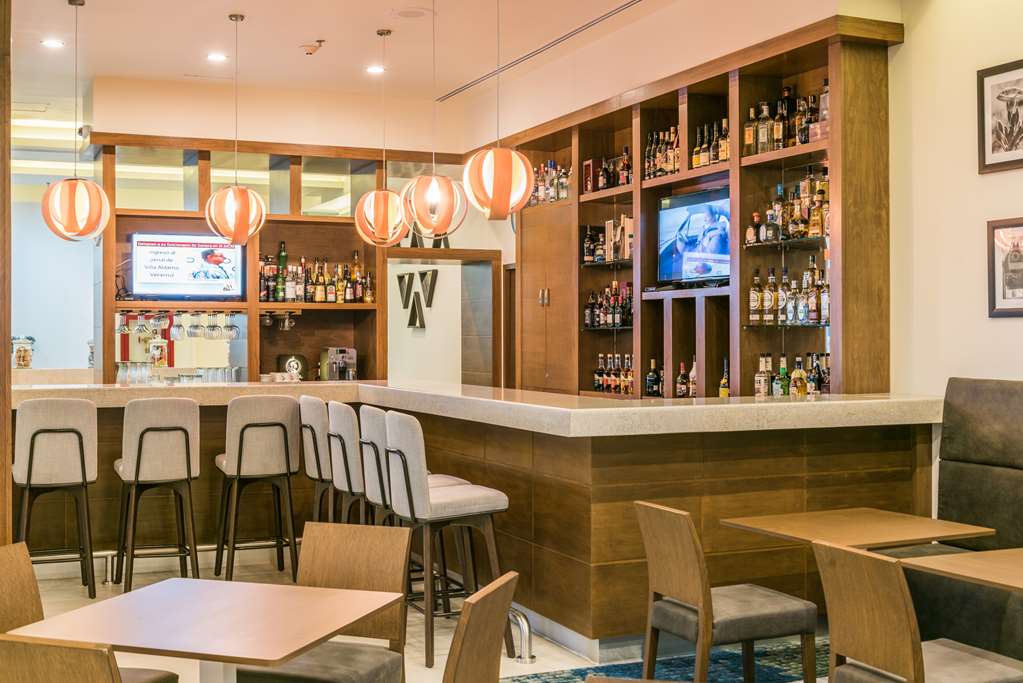 Hampton Inn & Suites by Hilton Salamanca