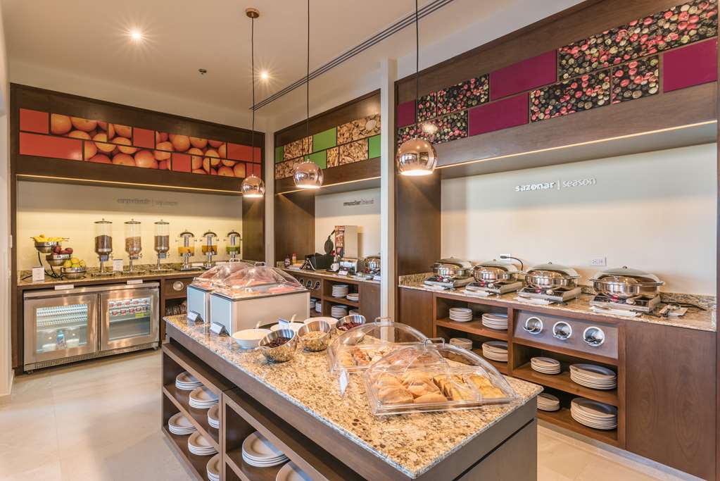 Hampton Inn & Suites by Hilton Salamanca