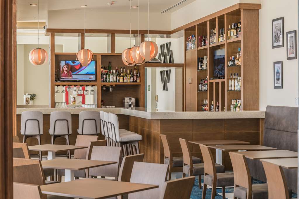 Hampton Inn & Suites by Hilton Salamanca