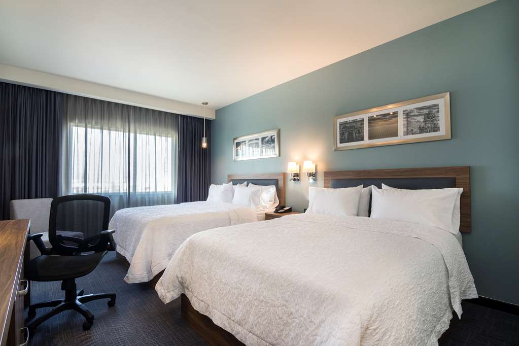 Hampton Inn & Suites by Hilton Salamanca