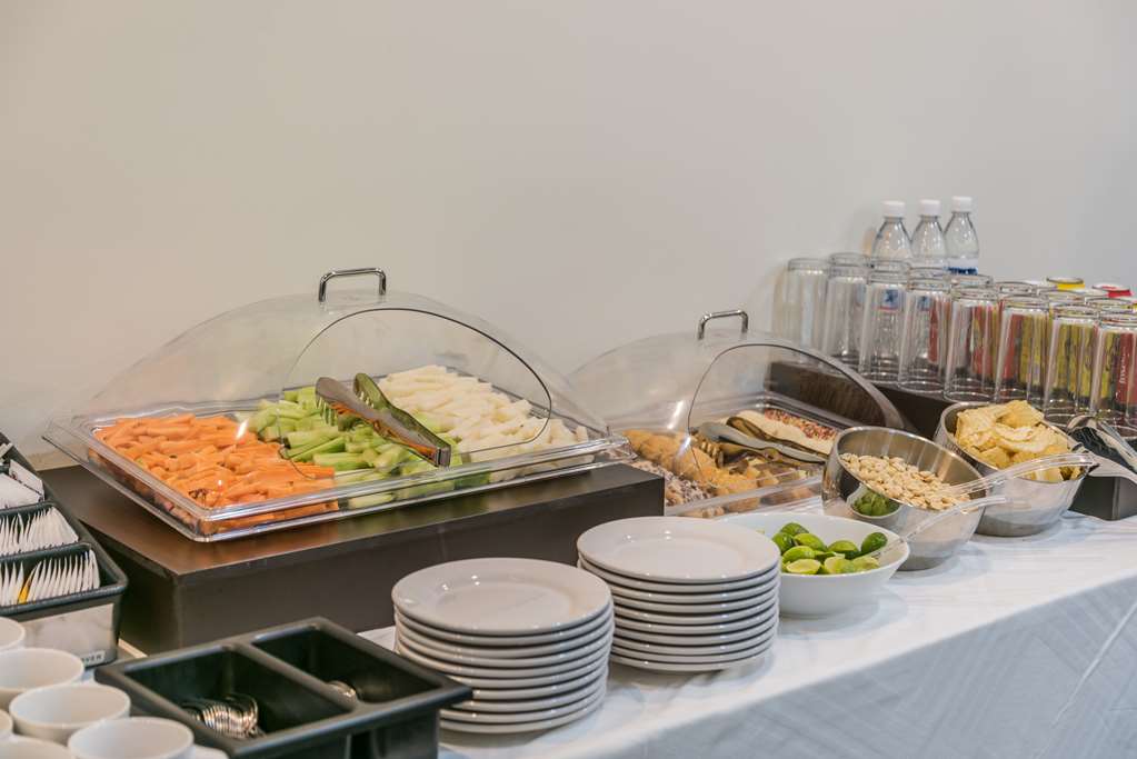 Hampton Inn & Suites by Hilton Salamanca