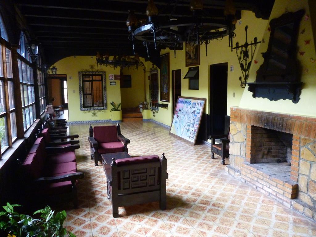 Hotel Palacio de Moctezuma