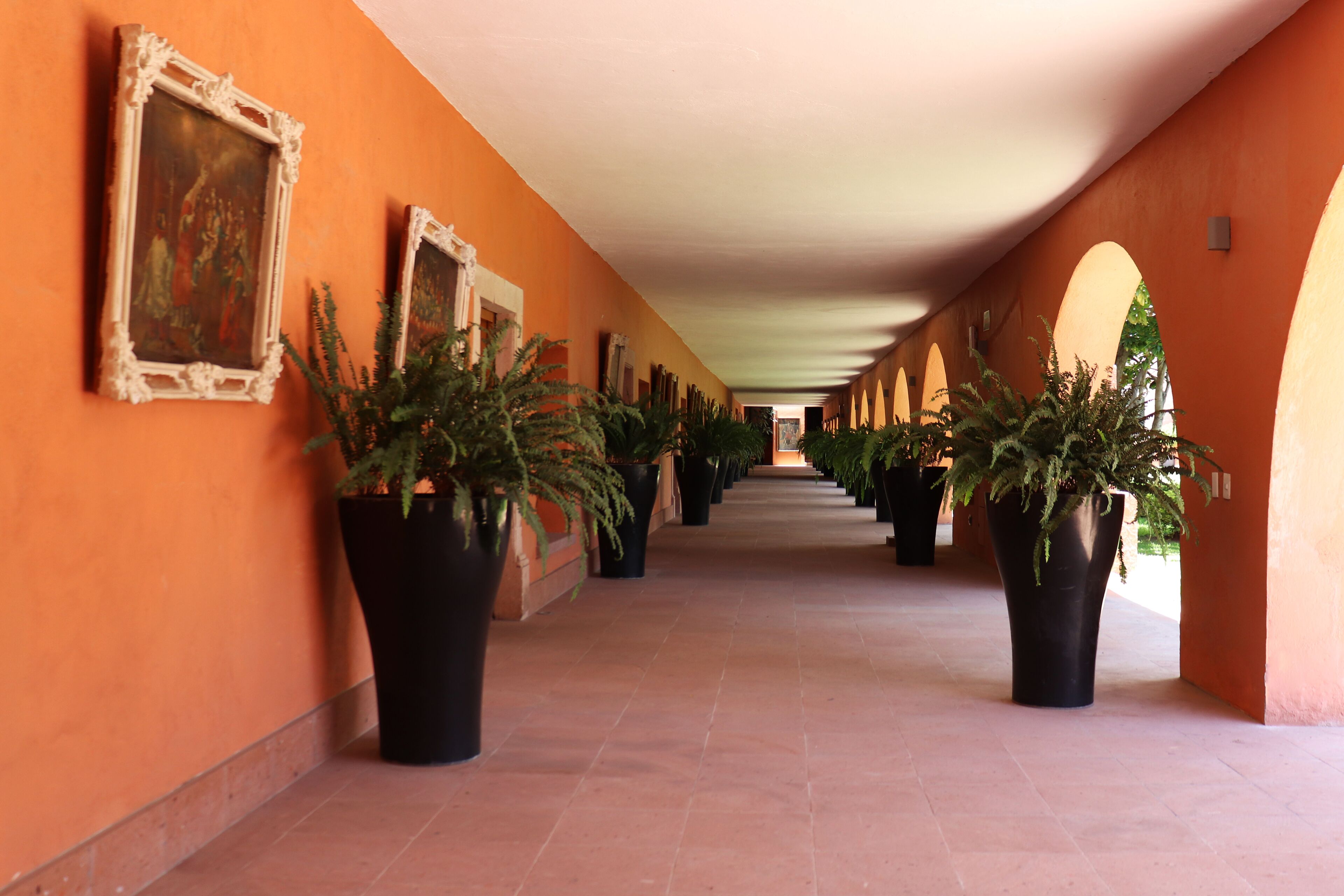 El Diezmo Hotel