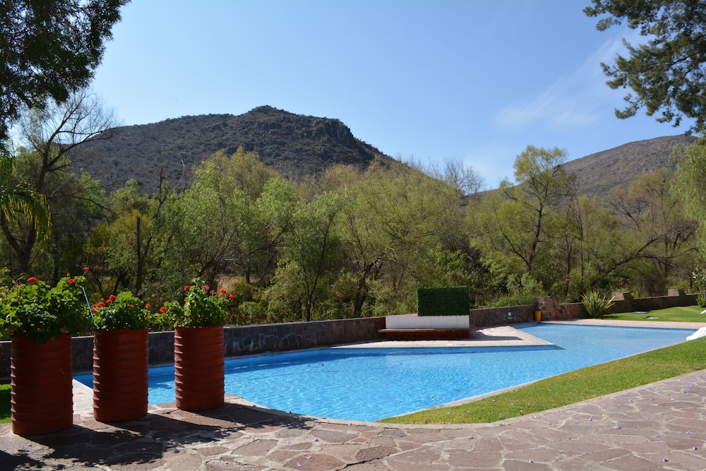 Hotel de Lourdes Campestre
