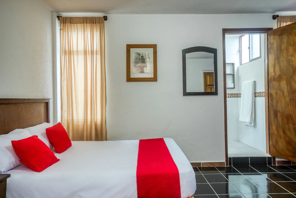 Hotel Posada Bugambilias by OYO Rooms