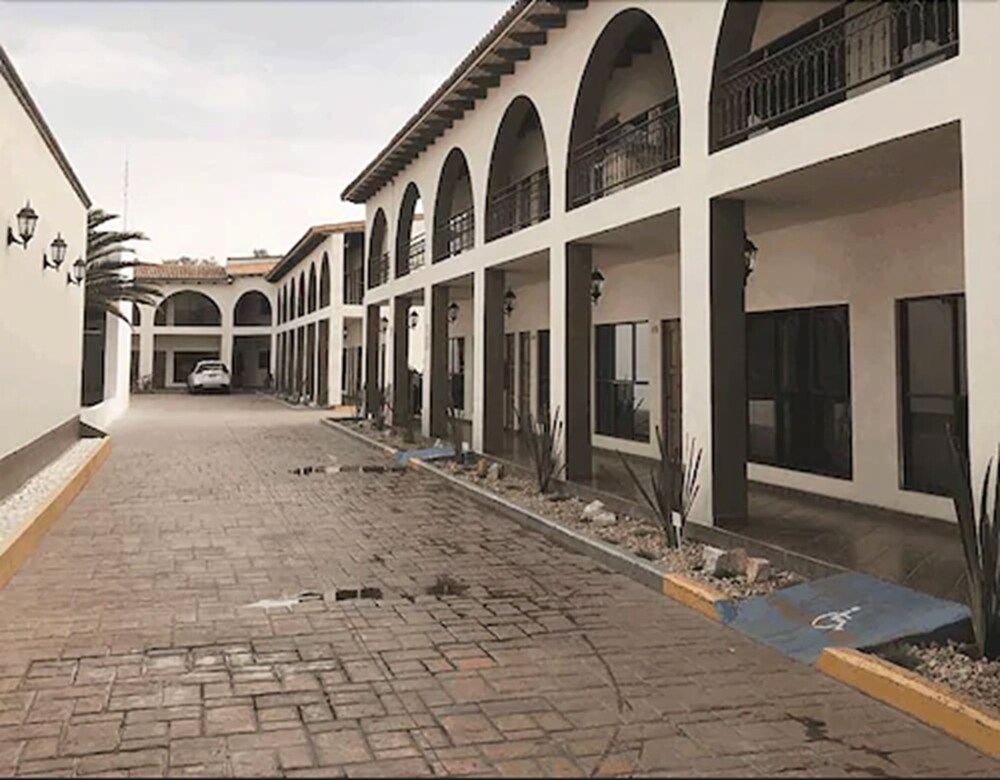 Hotel Sands San Luis