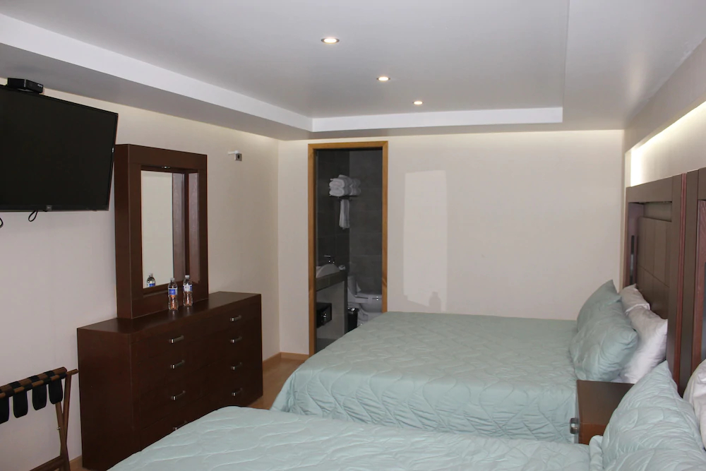 Hotel Suites Victoria
