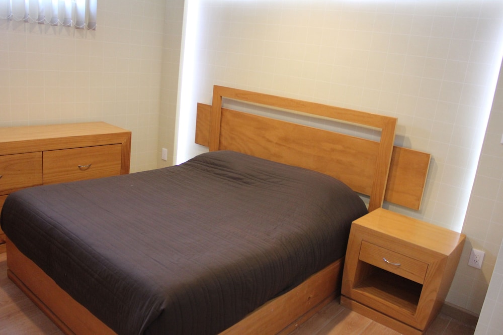 Hotel Suites Victoria