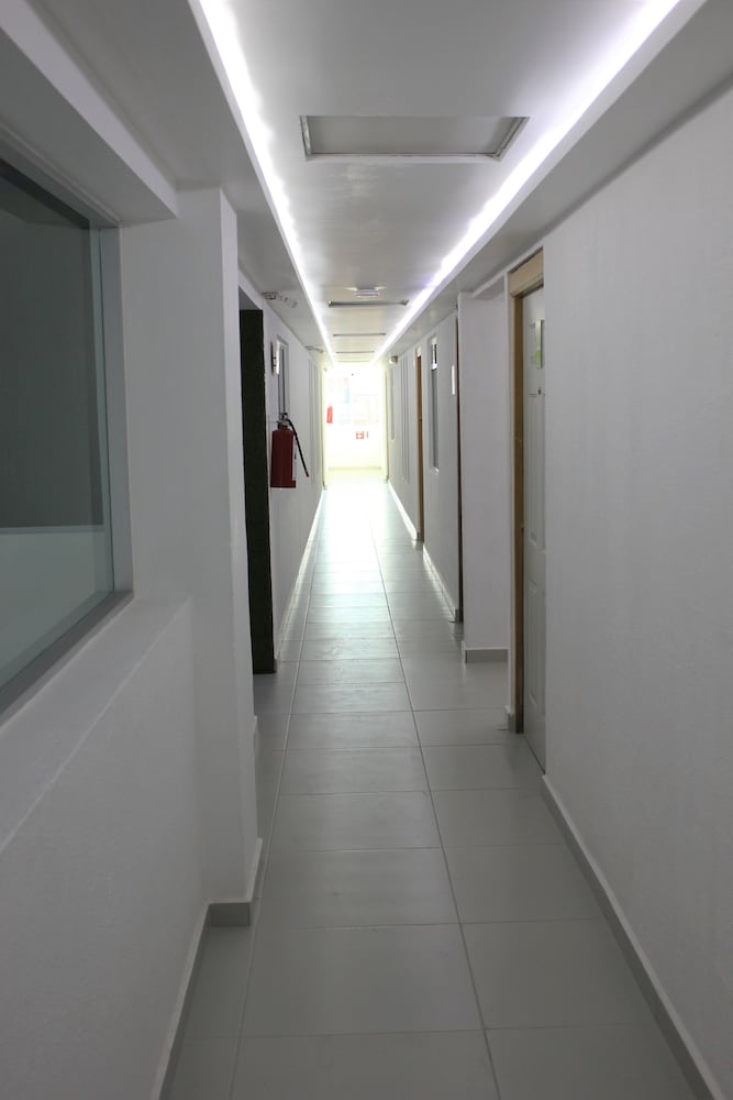 Hotel Suites Victoria