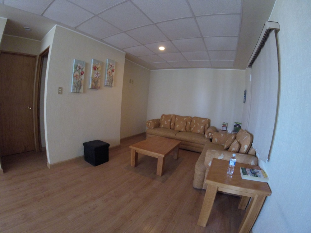 Hotel Suites Victoria