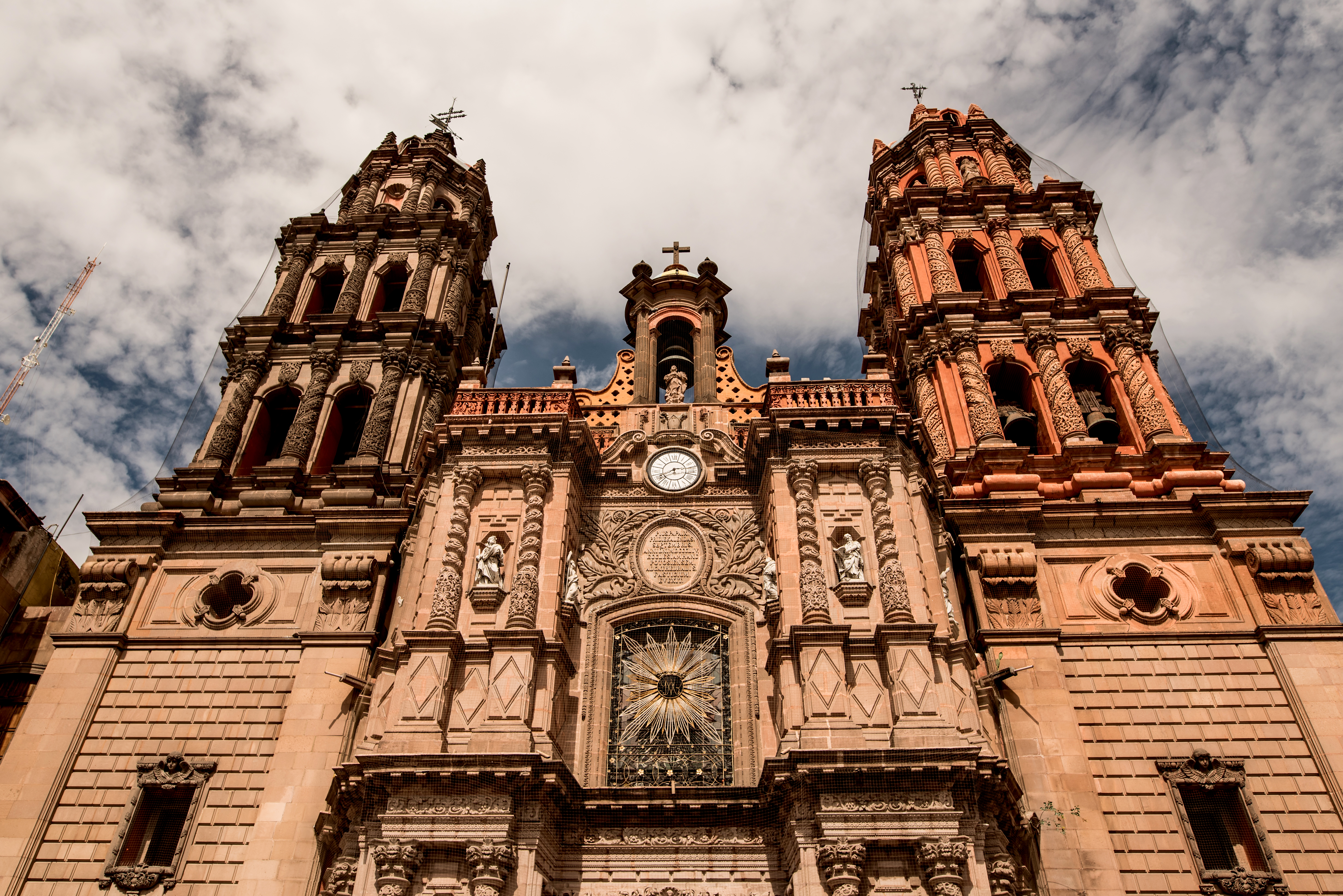 Santosí by Inmense