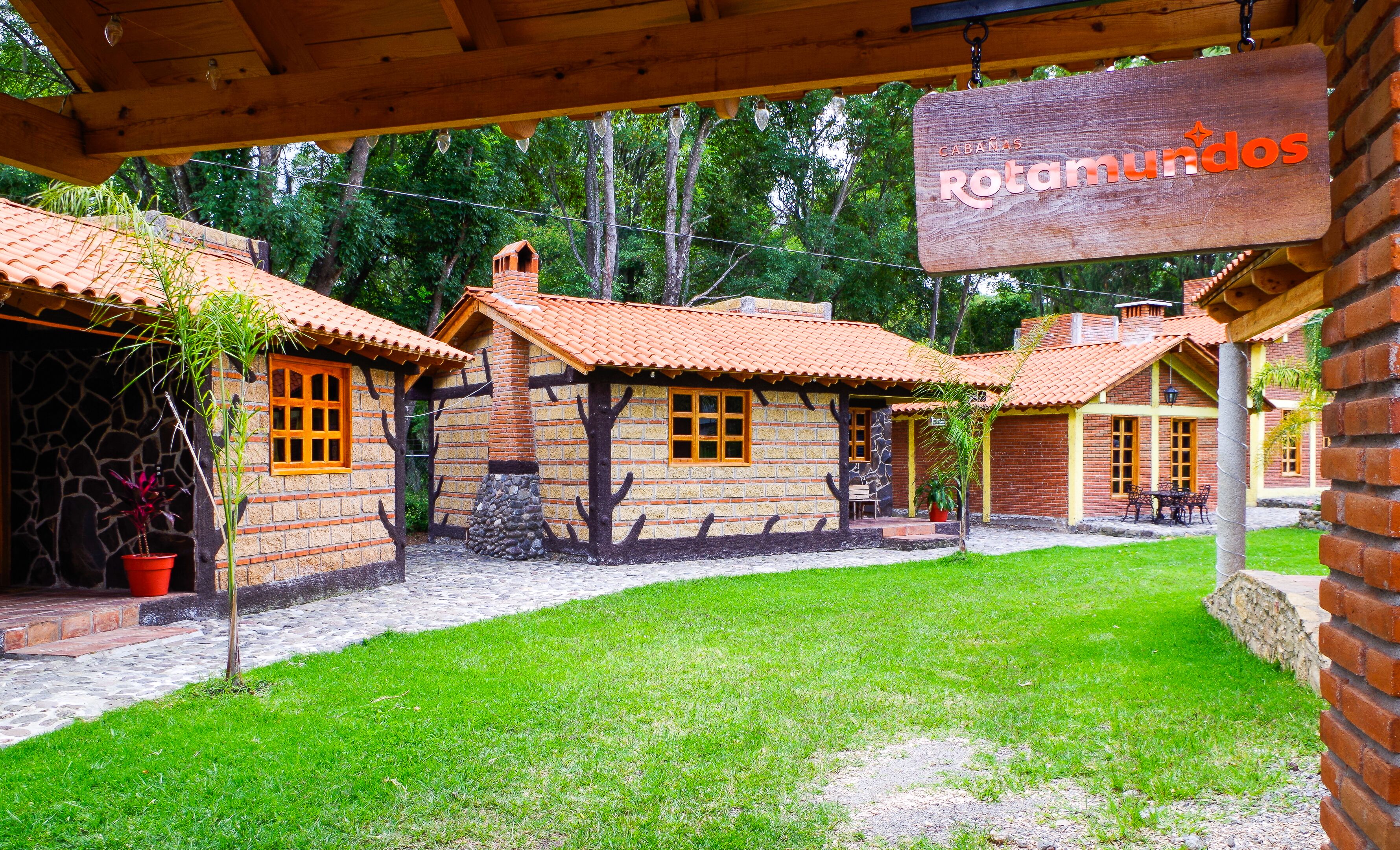 Cabañas Del Bosque by Rotamundos