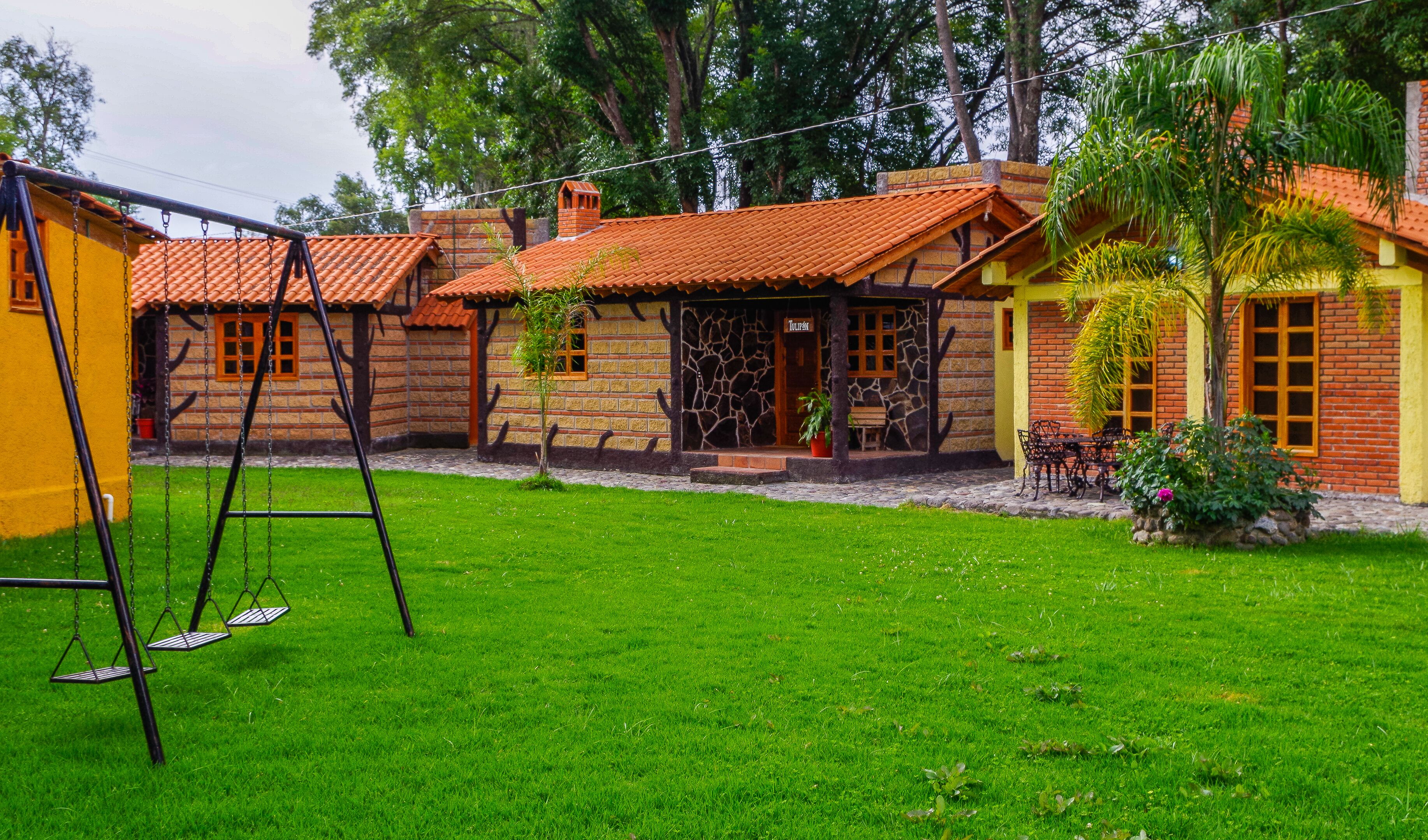 Cabañas Del Bosque by Rotamundos