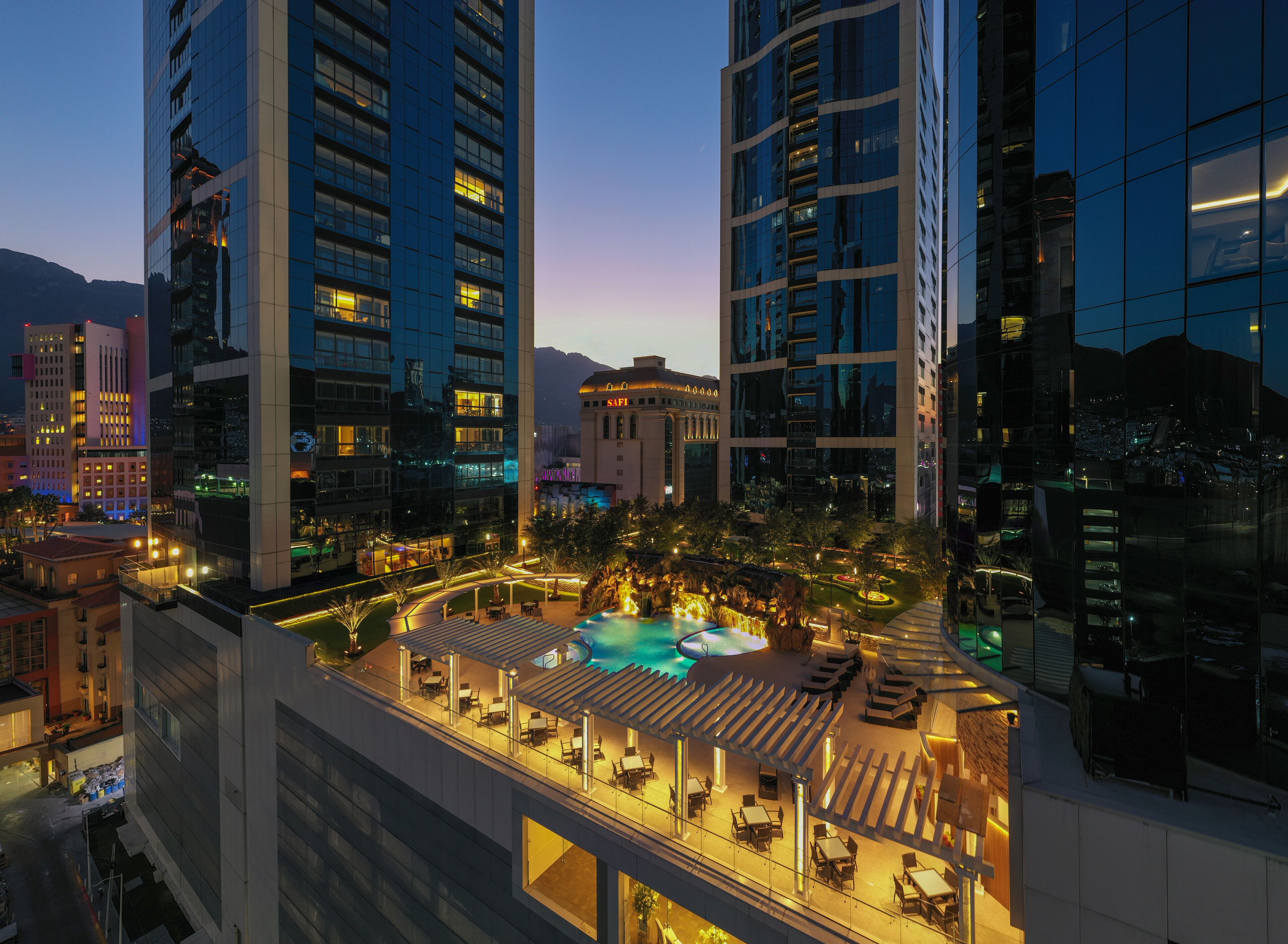 Hotel Safi Metropolitan