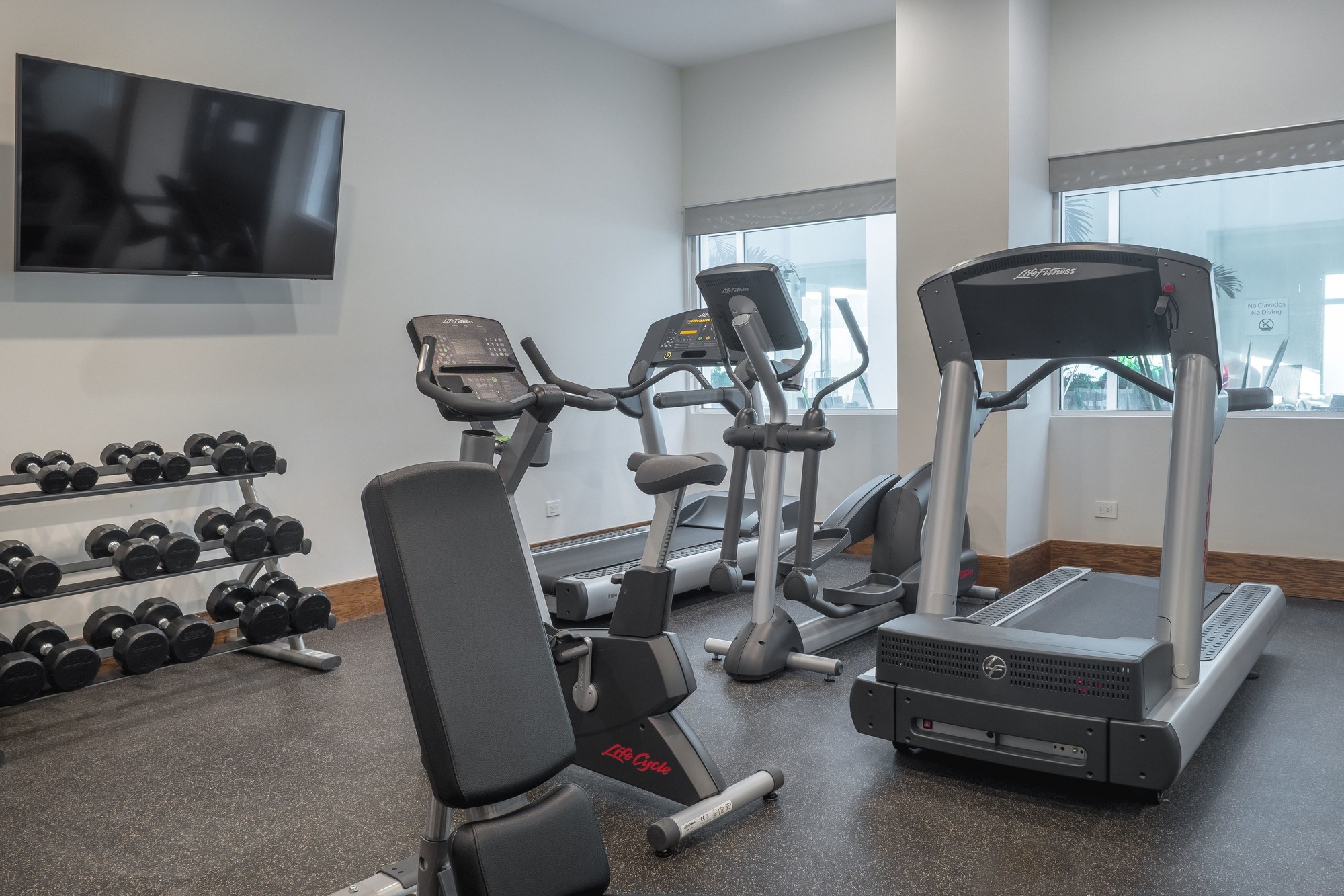 Holiday Inn Express & Suites Leon - Aeropuerto