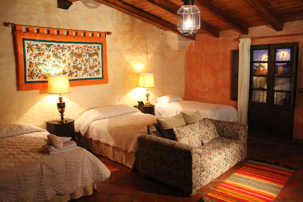 Casona De Manzano B&B