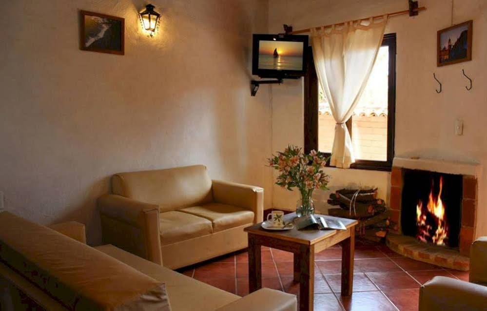 Hotel Bugamvillas