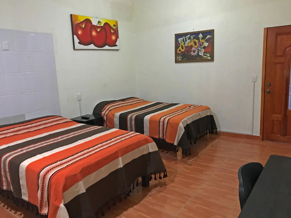Casa De Huespedes Elim