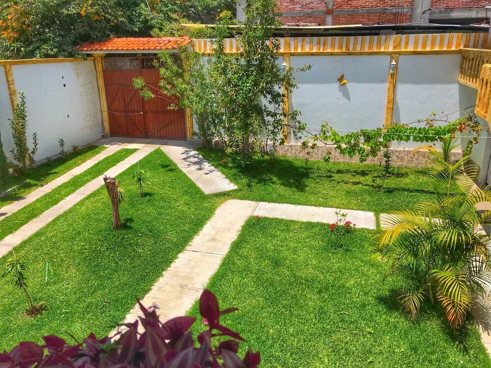 Casa De Huespedes Elim