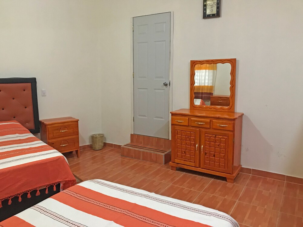 Casa De Huespedes Elim