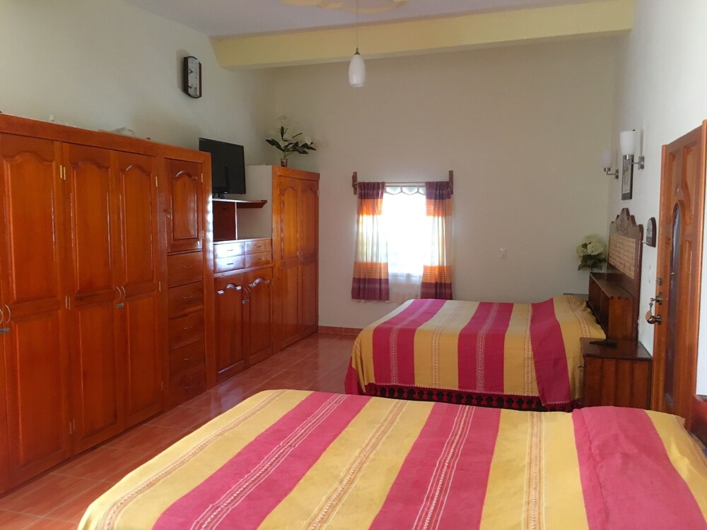 Casa De Huespedes Elim