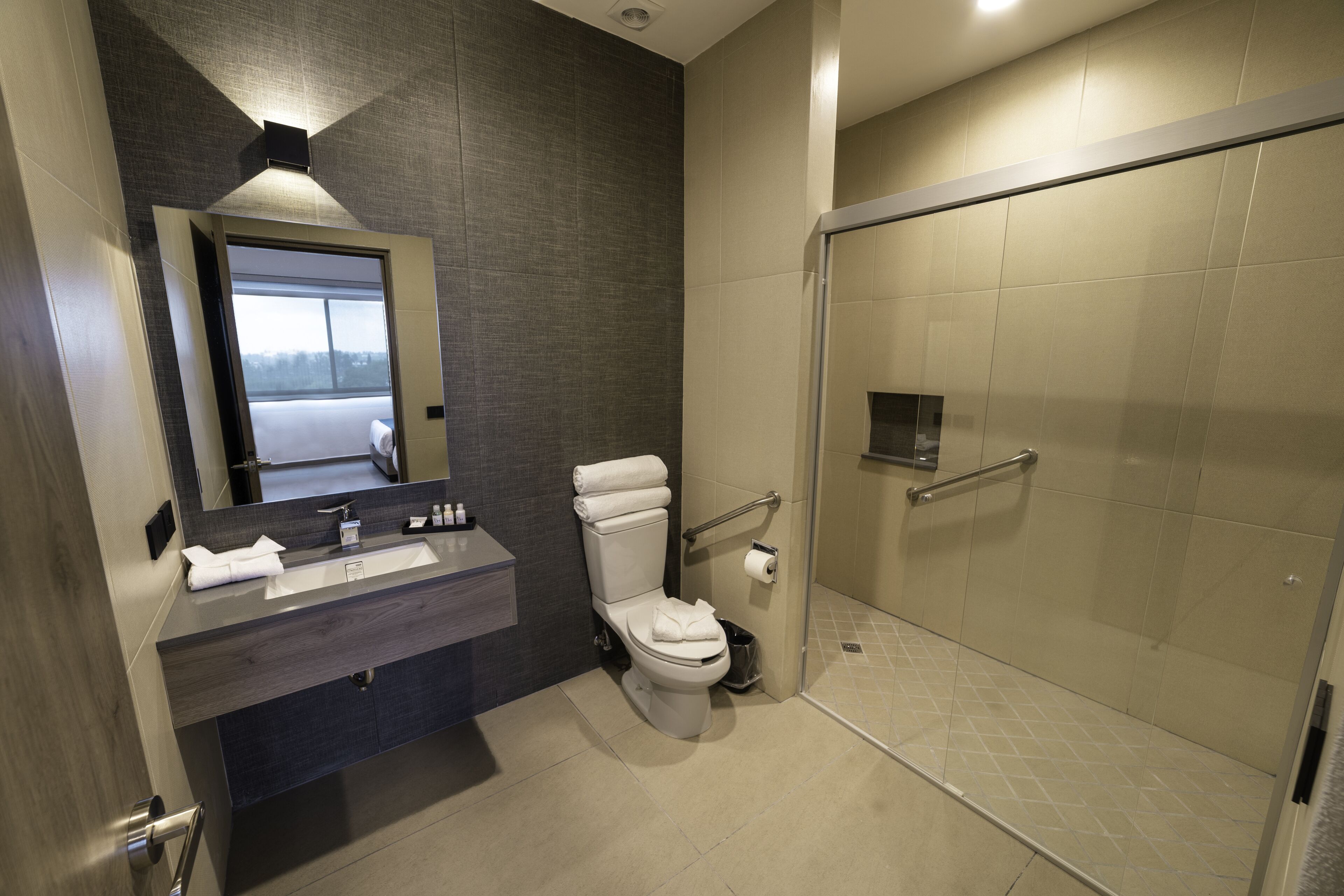 Th Hotel & Vivienda
