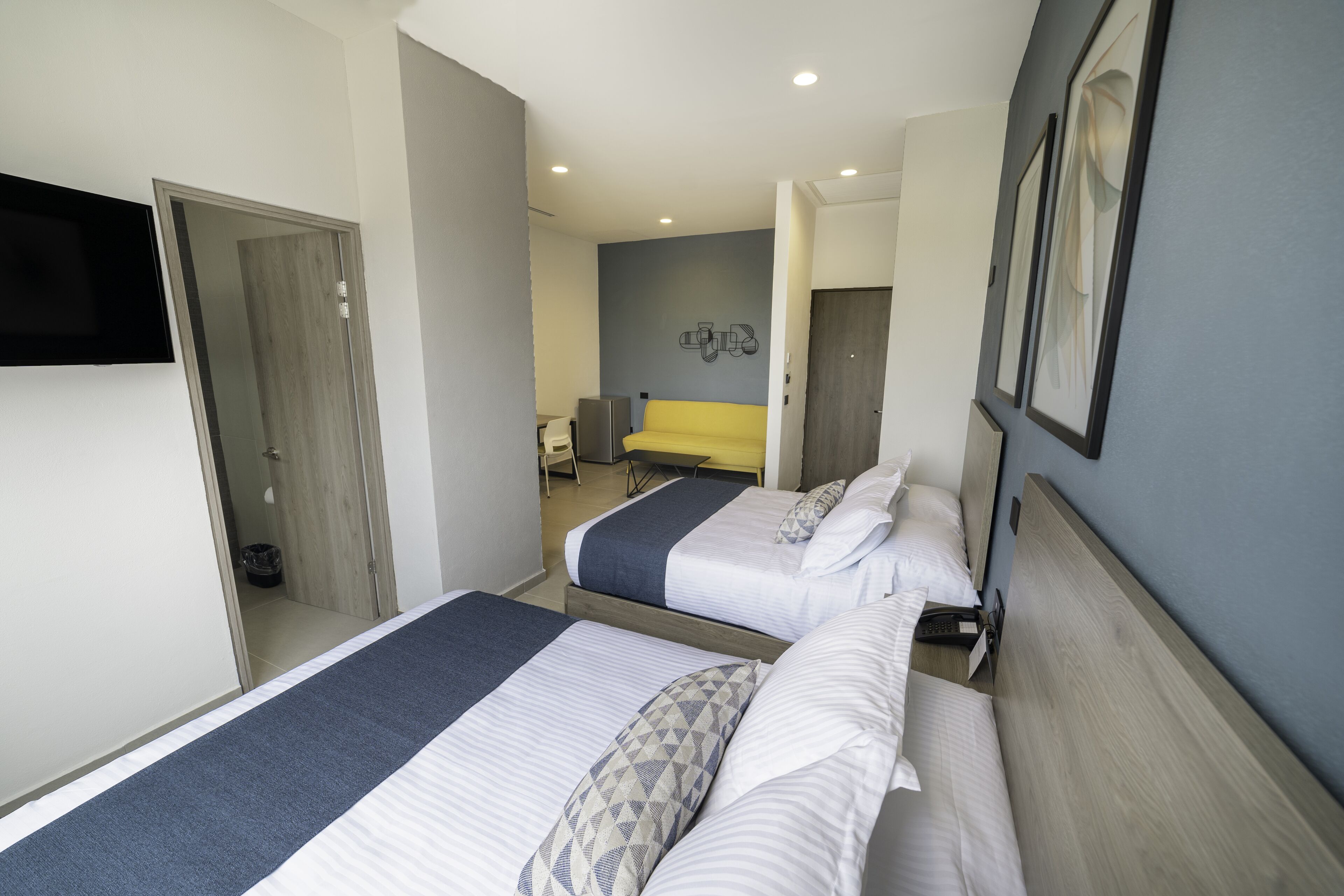 Th Hotel & Vivienda