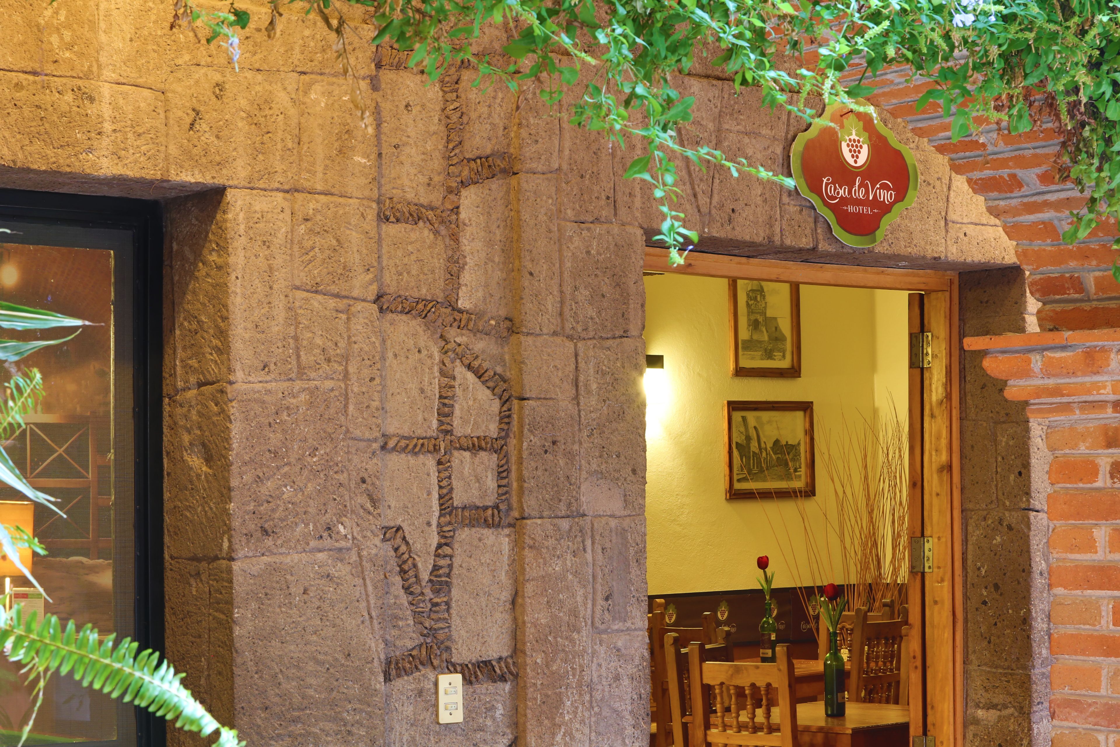 Hotel Casa de Vino