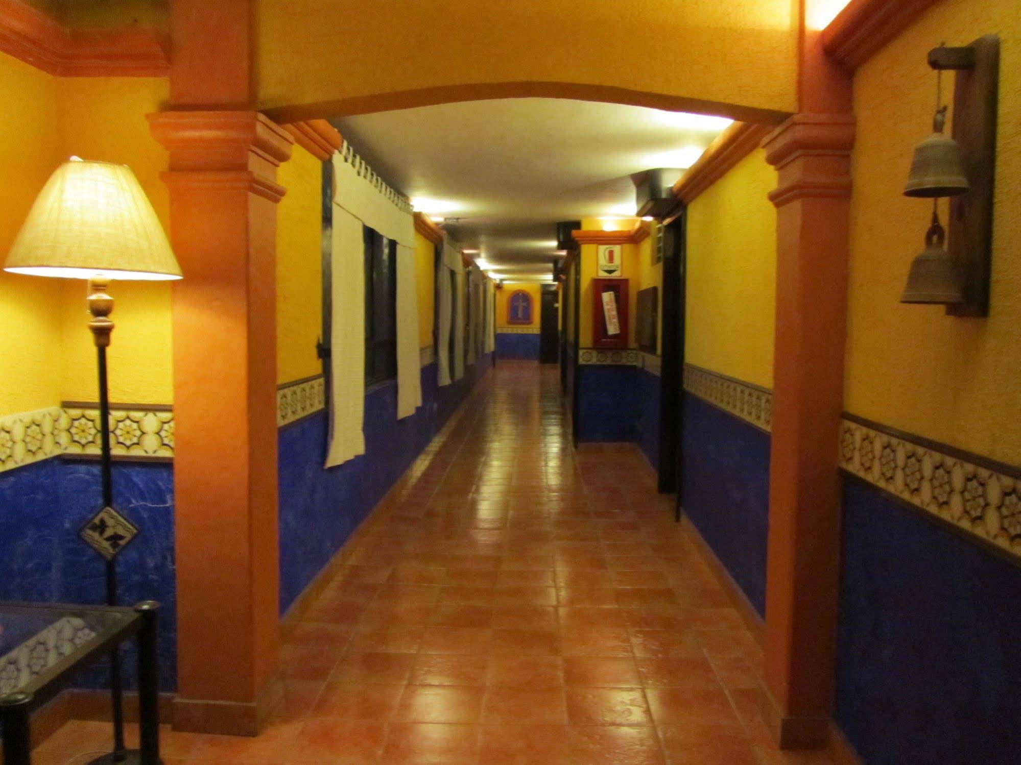 Hotel Colonial
