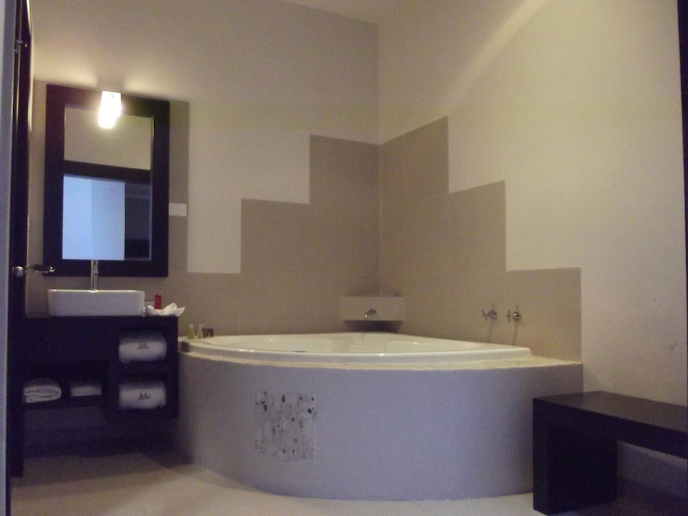Hotel Cancalli Business & Suites