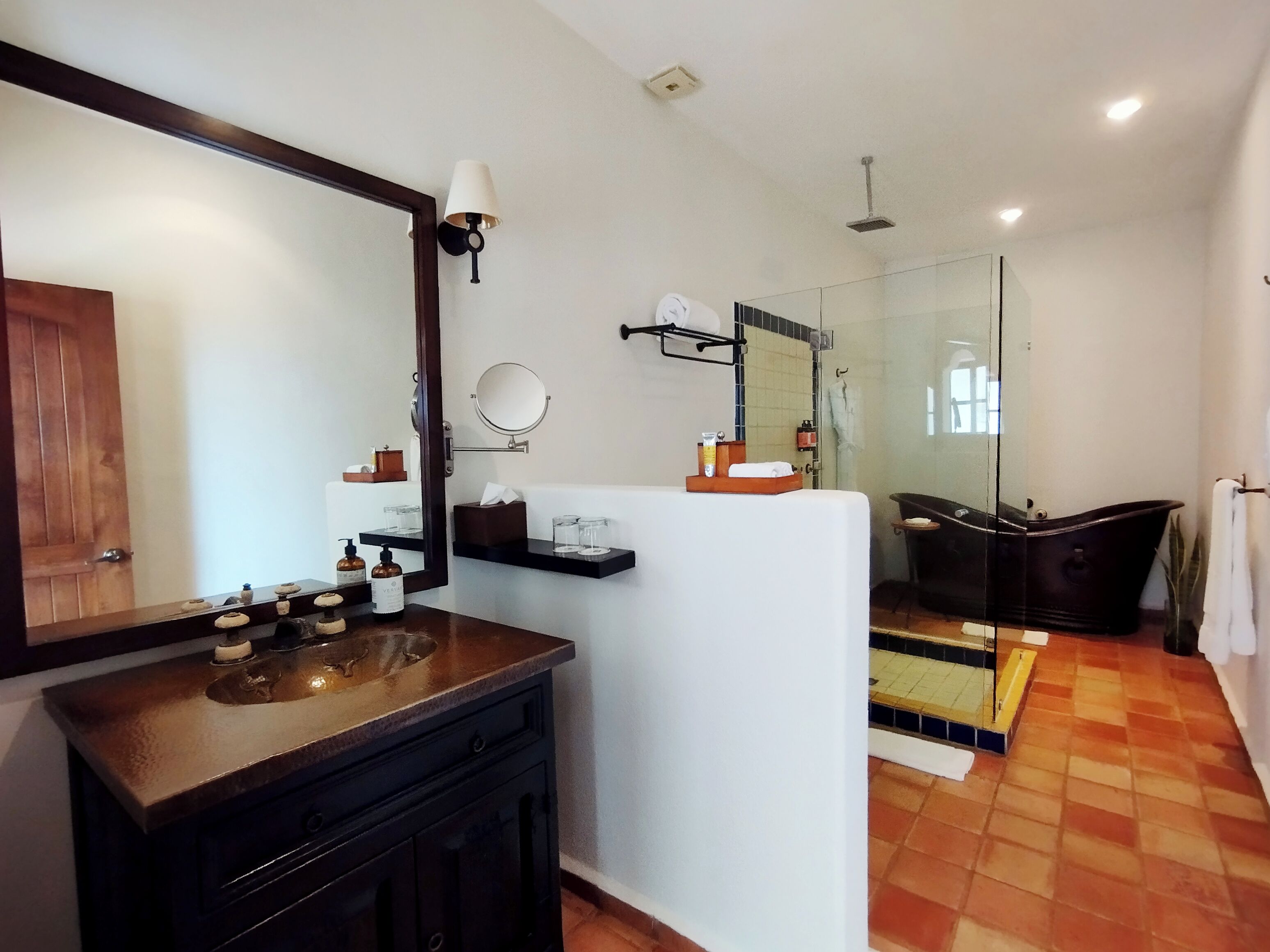 Guaycura Boutique Hotel, Beach Club & Spa