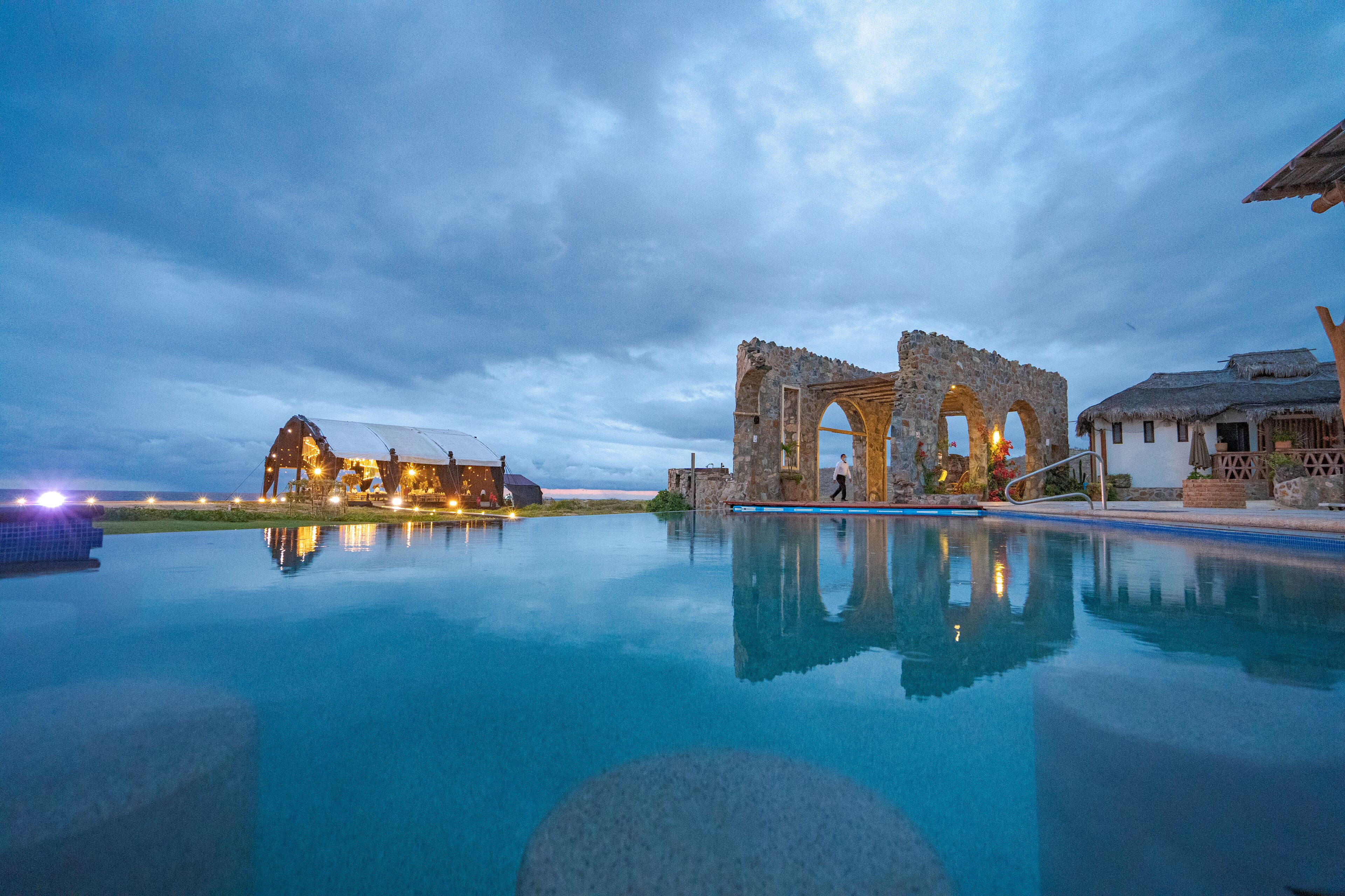 Guaycura Boutique Hotel, Beach Club & Spa