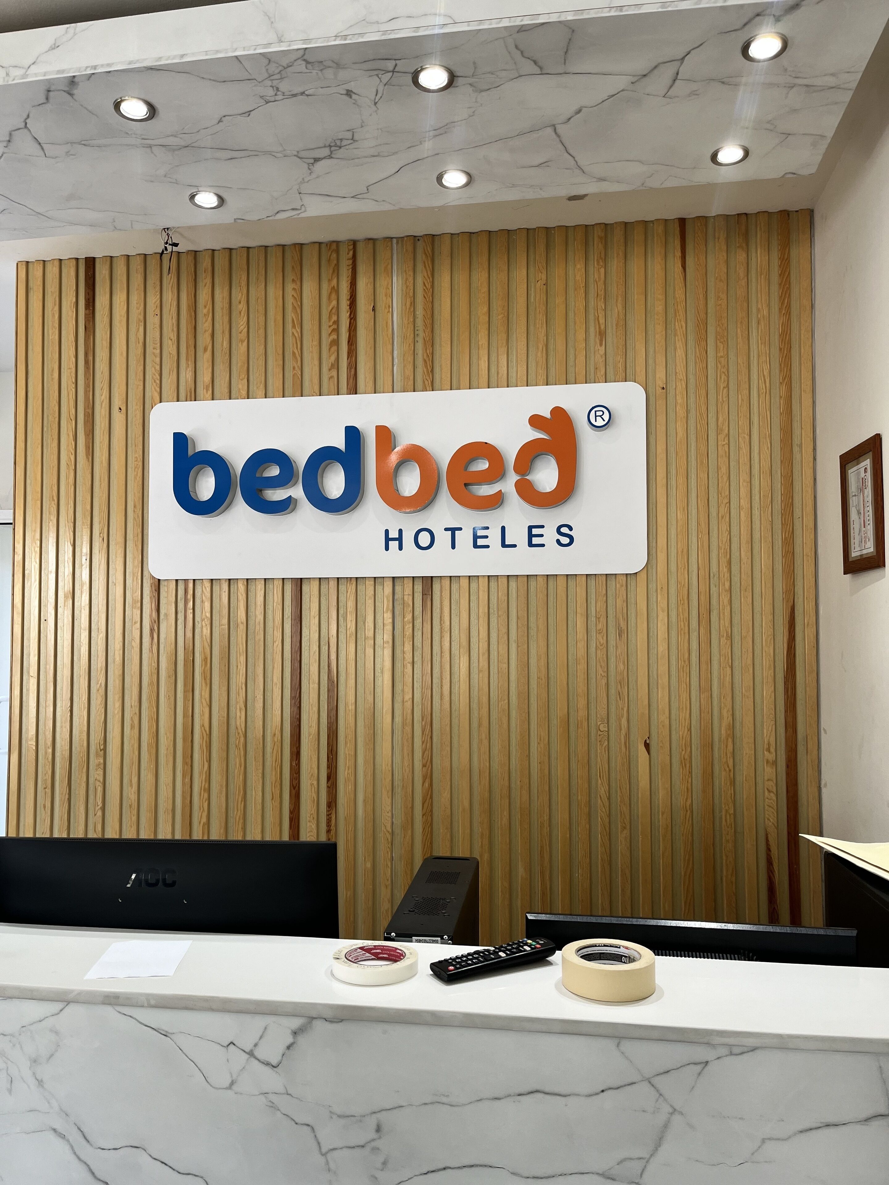 Bed Bed Hotel