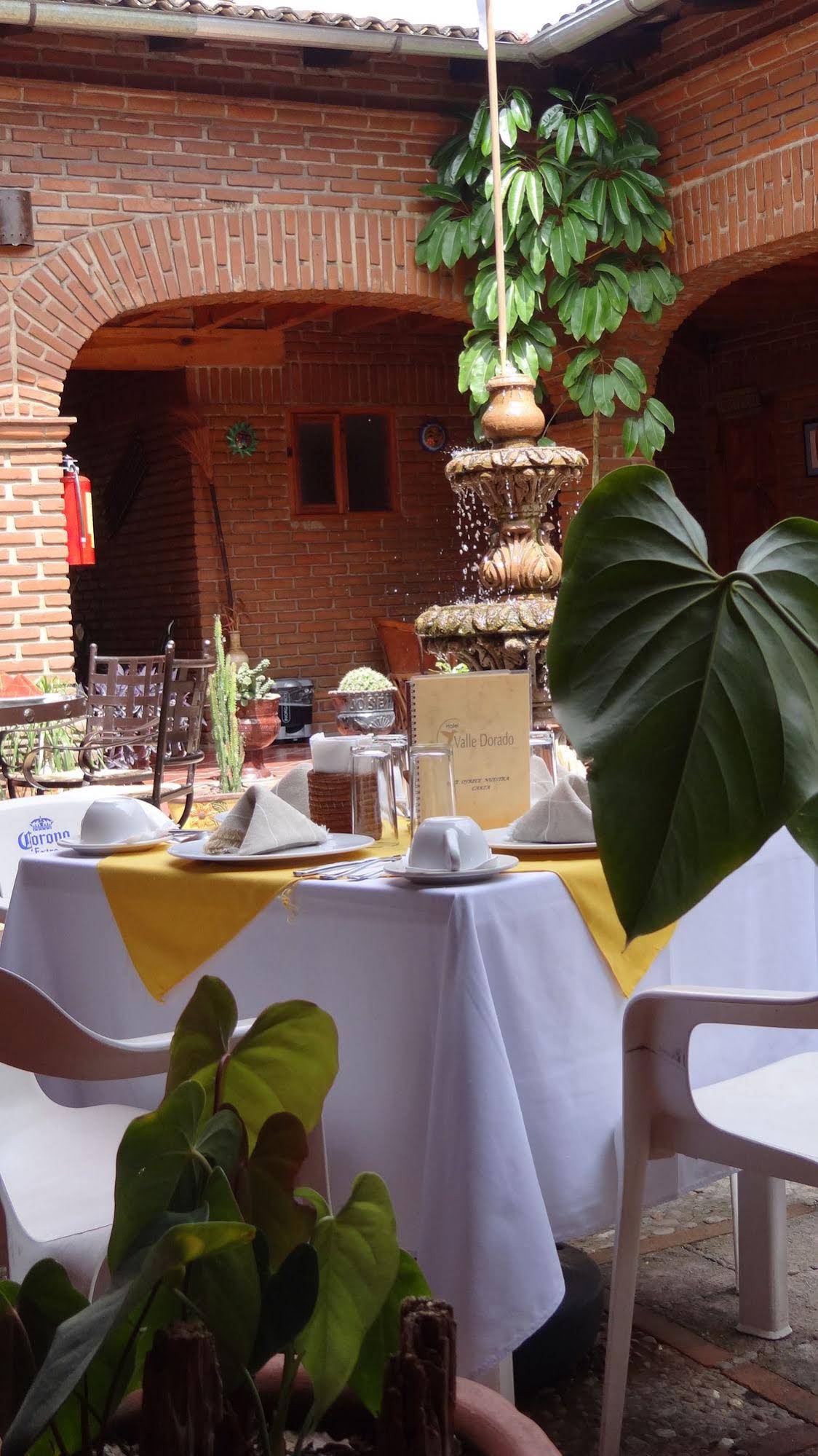 Hotel Valle Dorado