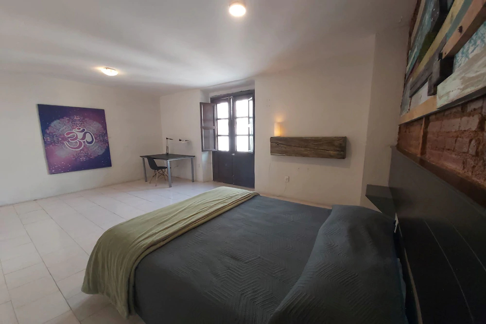 Hostal Camp De Lux