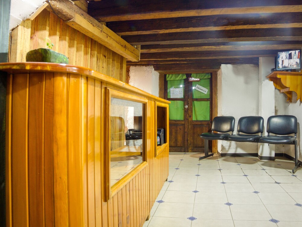 Hotel Del Centro by OYO Rooms