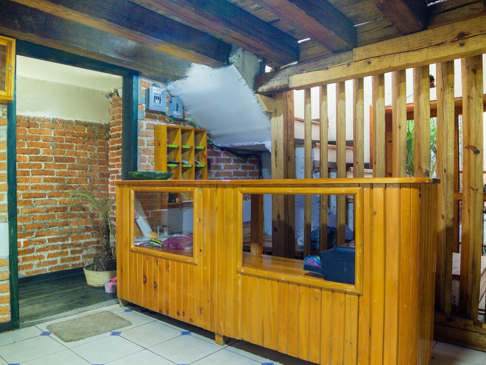 Hotel Del Centro by OYO Rooms