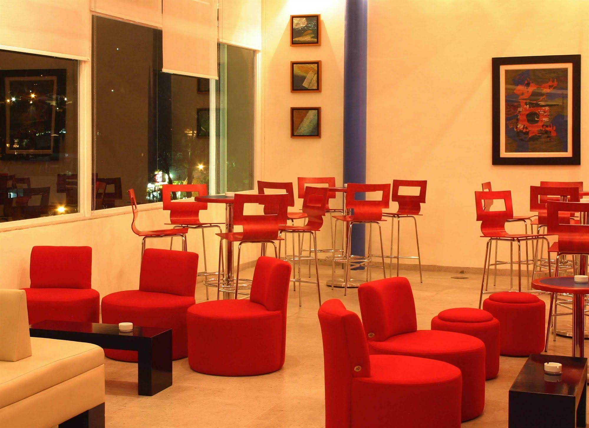 GS Cuernavaca Drive Inn - Adults Only