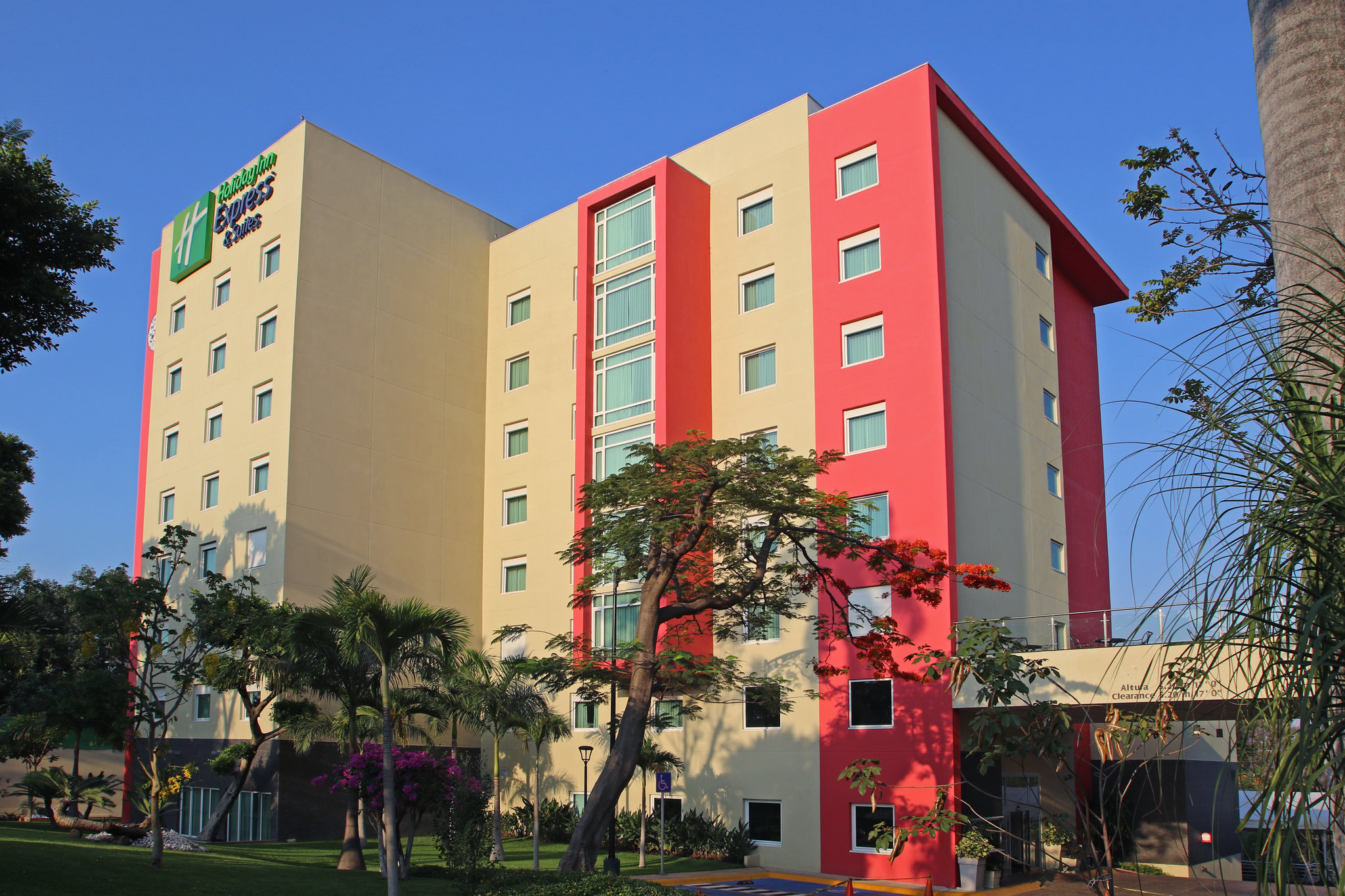 Holiday Inn Express & Suites Cuernavaca