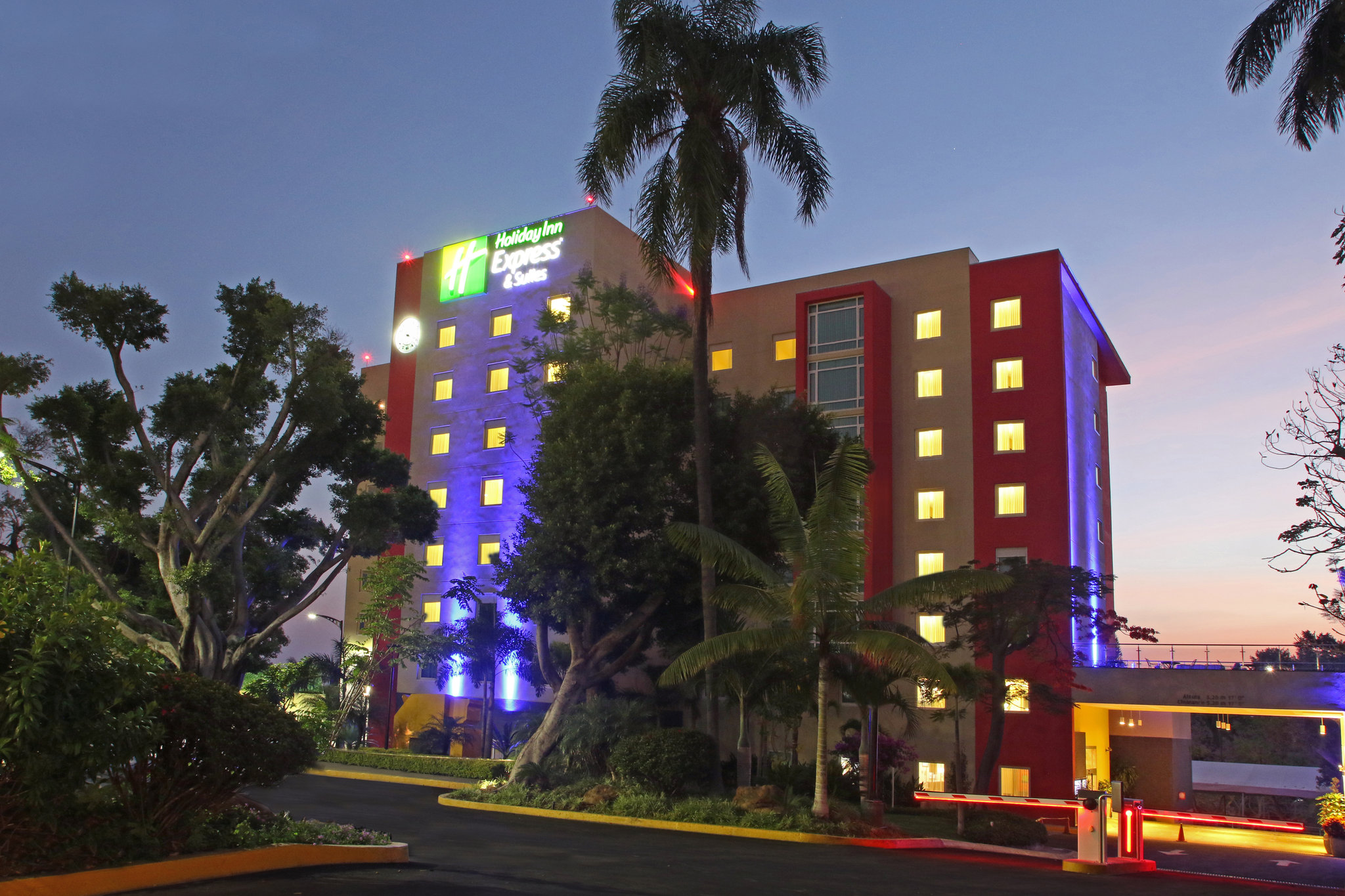 Holiday Inn Express & Suites Cuernavaca