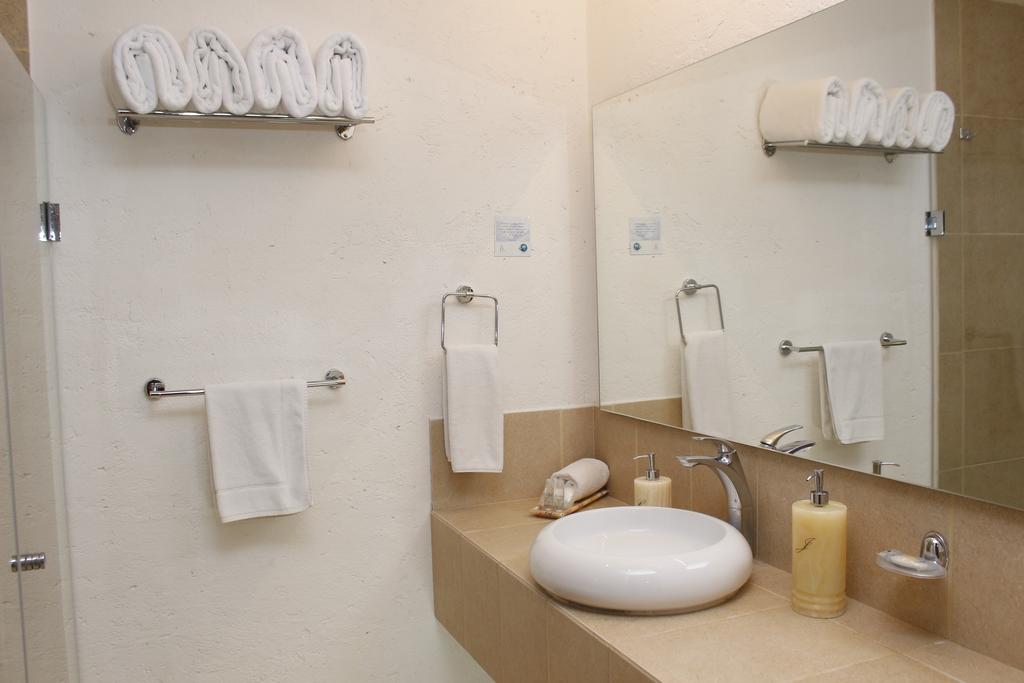 Radisson Hotel Quinta Rubelinas Cuernavaca