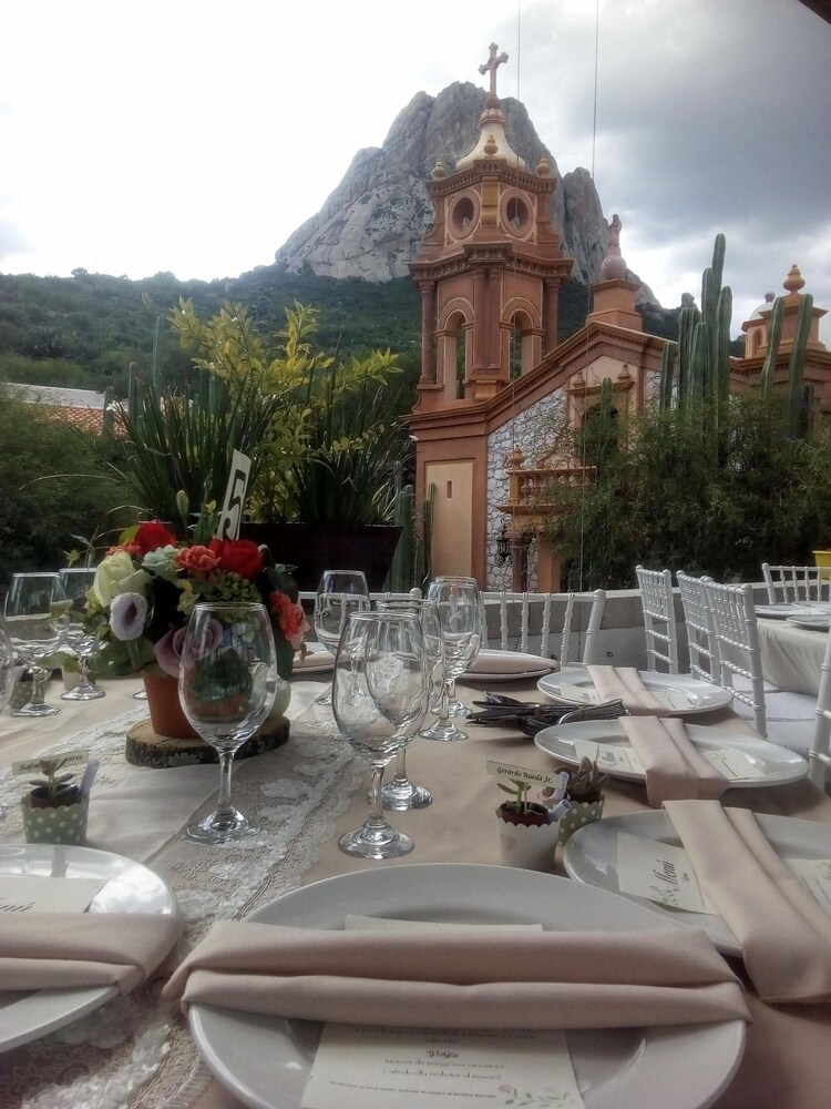 Hotel Centenario Los Arroyitos