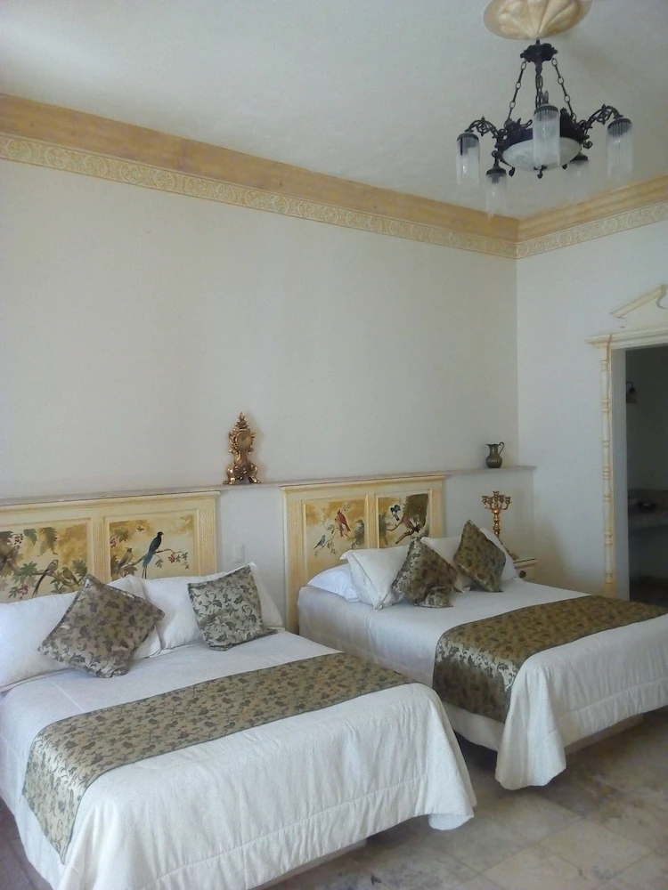 Hotel Centenario Los Arroyitos